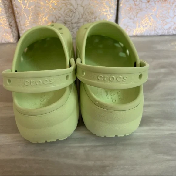 Crocs Iconic Comfort Light Green Women's Clog Slip-On Size 10. NWOT New - Picture 3 of 7